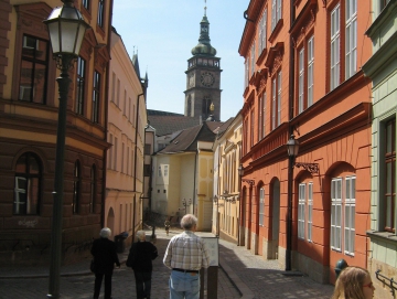 2010 město s Jůnovými