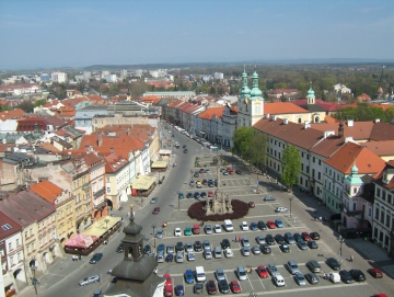 2010 město s Jůnovými