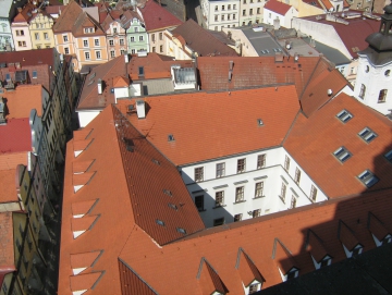 2010 město s Jůnovými