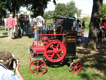 2008 porostroje na nábřeží